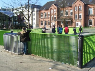 Spielplatzoeffnung Foto Gartenbauamt Bremerhaven 400x300