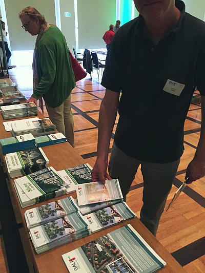 Abb 0X Printprodukte 400x533