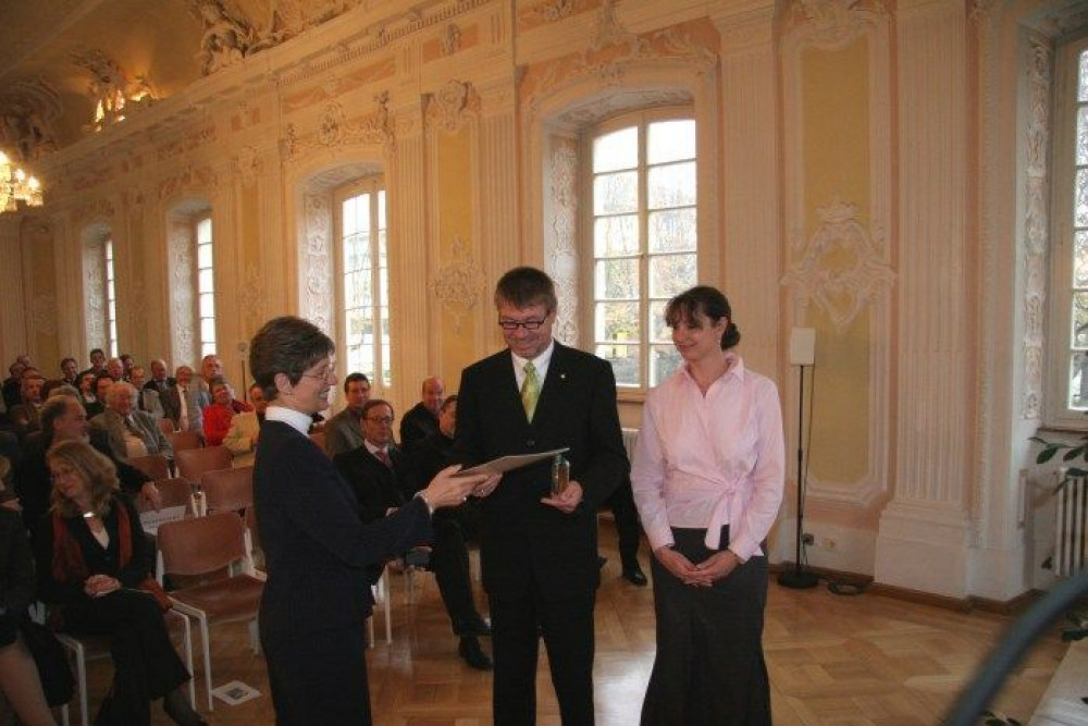 09barz_urkunde_700x466